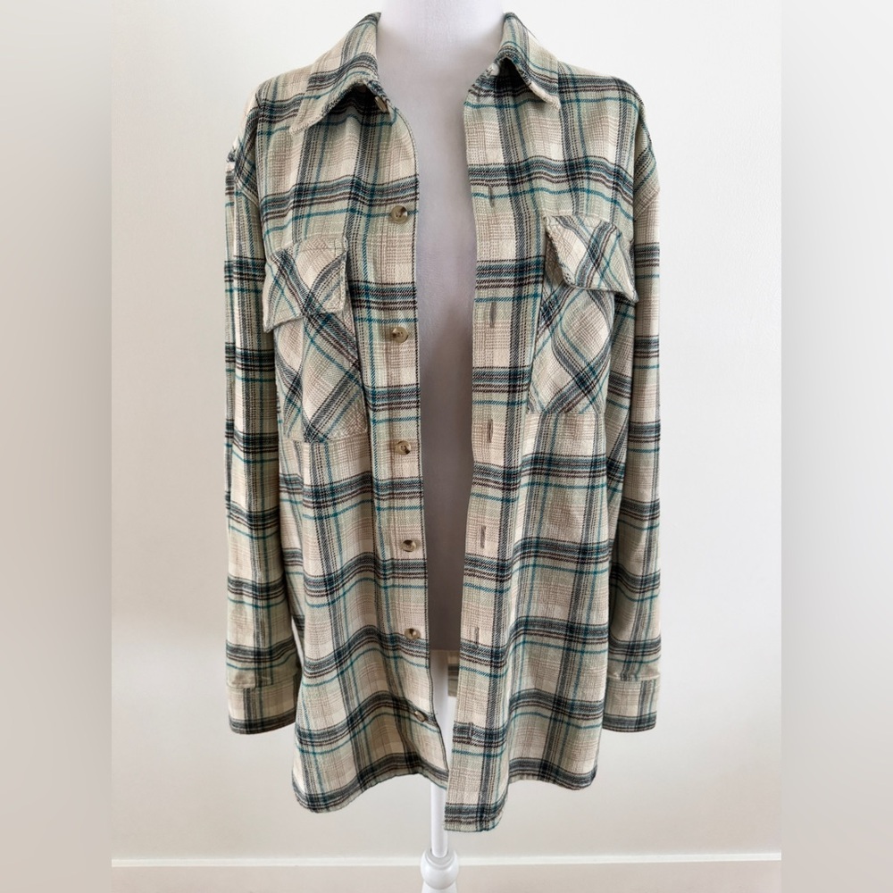 ARITZIA TNA Plaid Oversized Shirt Women S Cream Blue Fiona Button Up Shacket